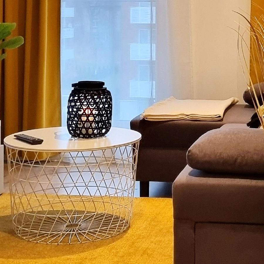 Apple Apartments - Wroblewskiego Prywatne Miejsce Parkingowe Łódź Buitenkant foto