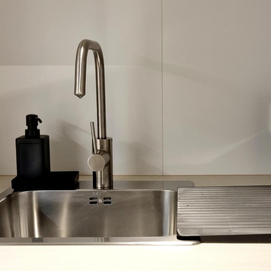 Apple Apartments - Wroblewskiego Prywatne Miejsce Parkingowe Łódź Buitenkant foto